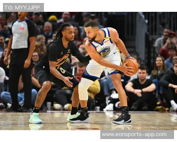 加兰表现平平14投6中贡献15分5篮板10助攻5失误球队状态堪忧