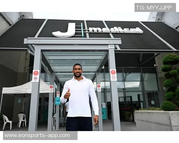 布雷默缺阵六周尤文防线危机加剧四后卫阵型或成最佳选择 布雷默缺阵六周尤文防线危机加剧四后卫阵型或成最佳选择