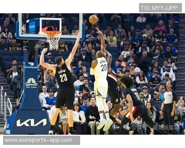 勇士本赛季遭开拓者三次击败防守漏洞致125分以上失分惨痛教训 勇士本赛季遭开拓者三次击败防守漏洞致125分以上失分惨痛教训