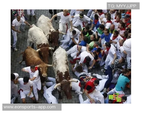 弗洛伦蒂诺齐达内亲临伯纳乌见证NFL西班牙首演盛况