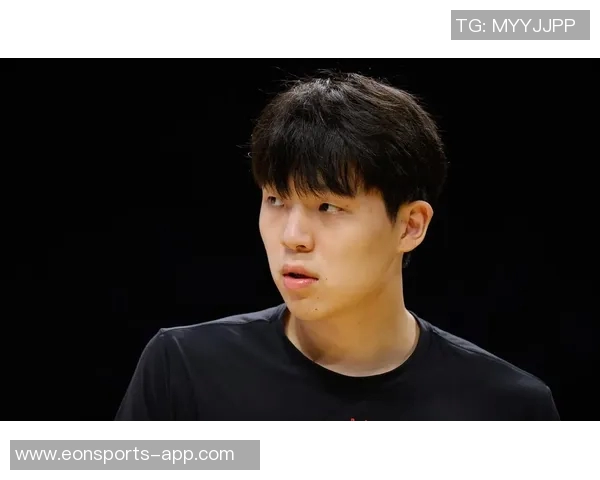 杨瀚森首月表现提升显著期待在G联赛中展现真正实力与潜力