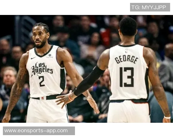 詹姆斯与莱昂纳德身体状态依旧出色超越年轻东契奇