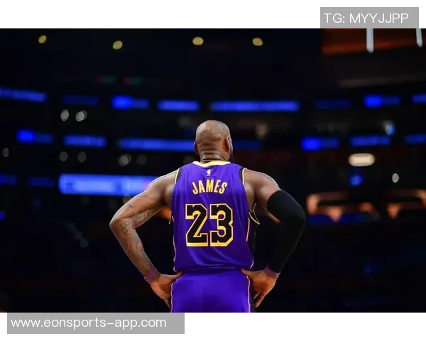 爱德华兹成为历史第七位25岁前达成万分的球员与科比詹姆斯同列 爱德华兹成为历史第七位25岁前达成万分的球员与科比詹姆斯同列