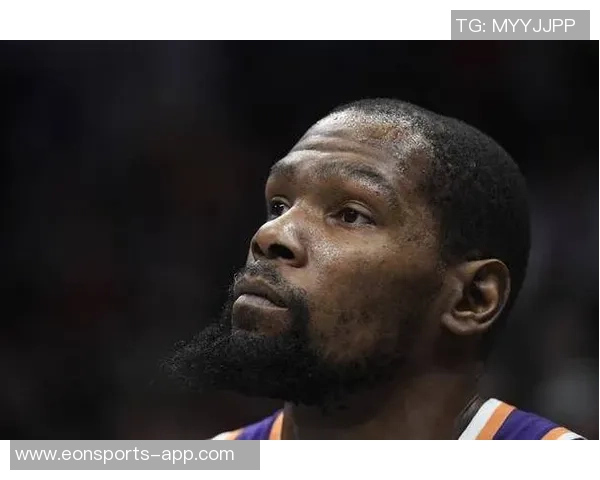 杜兰特全能发挥贡献22分5篮板11助攻但6次失误略显失常